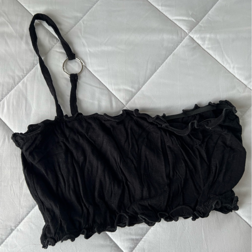 LF Bandeau Crop Top w One Shoulder O Ring